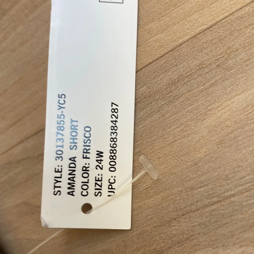 Gloria Vanderbilt Amanda jean short with slimming panel flawless stretch 24W - Picture 11 of 16